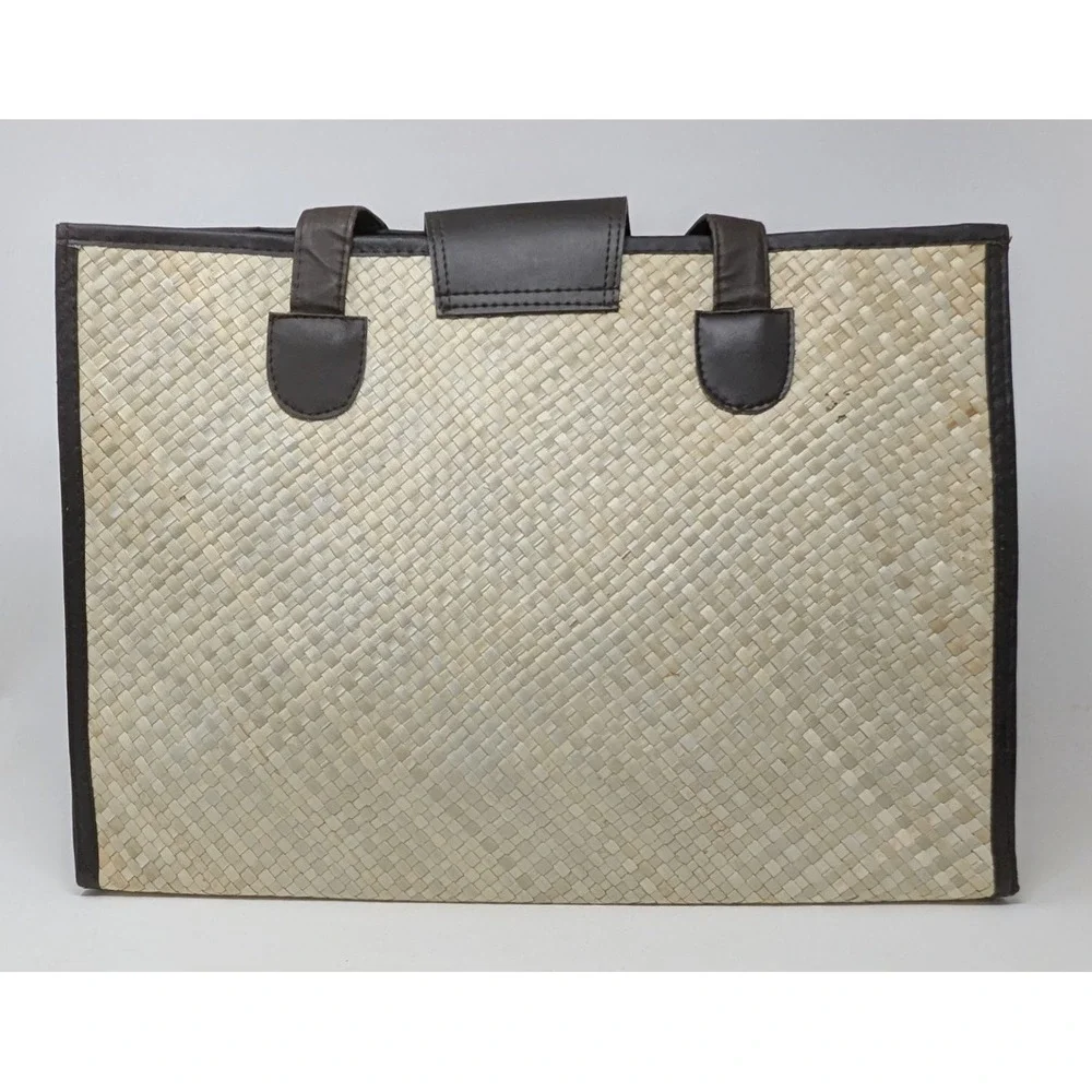 St. Regis Bali Large Lightweight Beach Tote Handwoven Straw Resort Bag Flowers